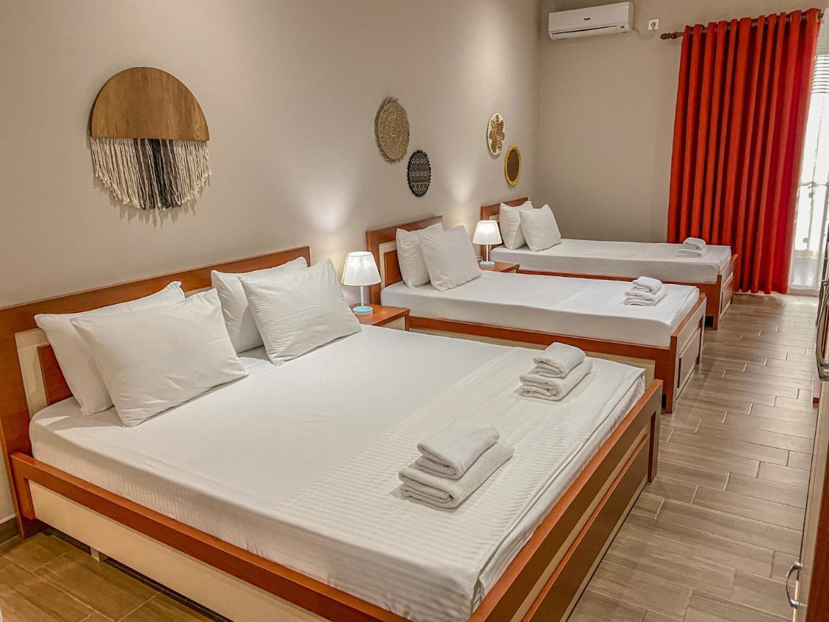 Aljur Hotel Himare Exterior photo