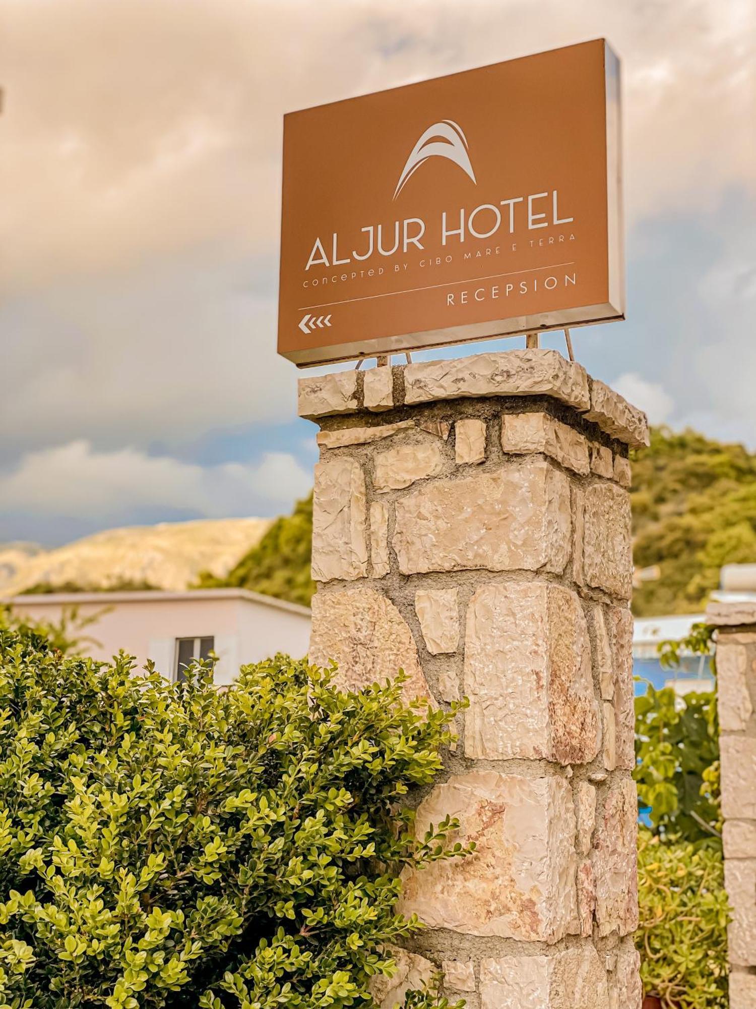 Aljur Hotel Himare Exterior photo